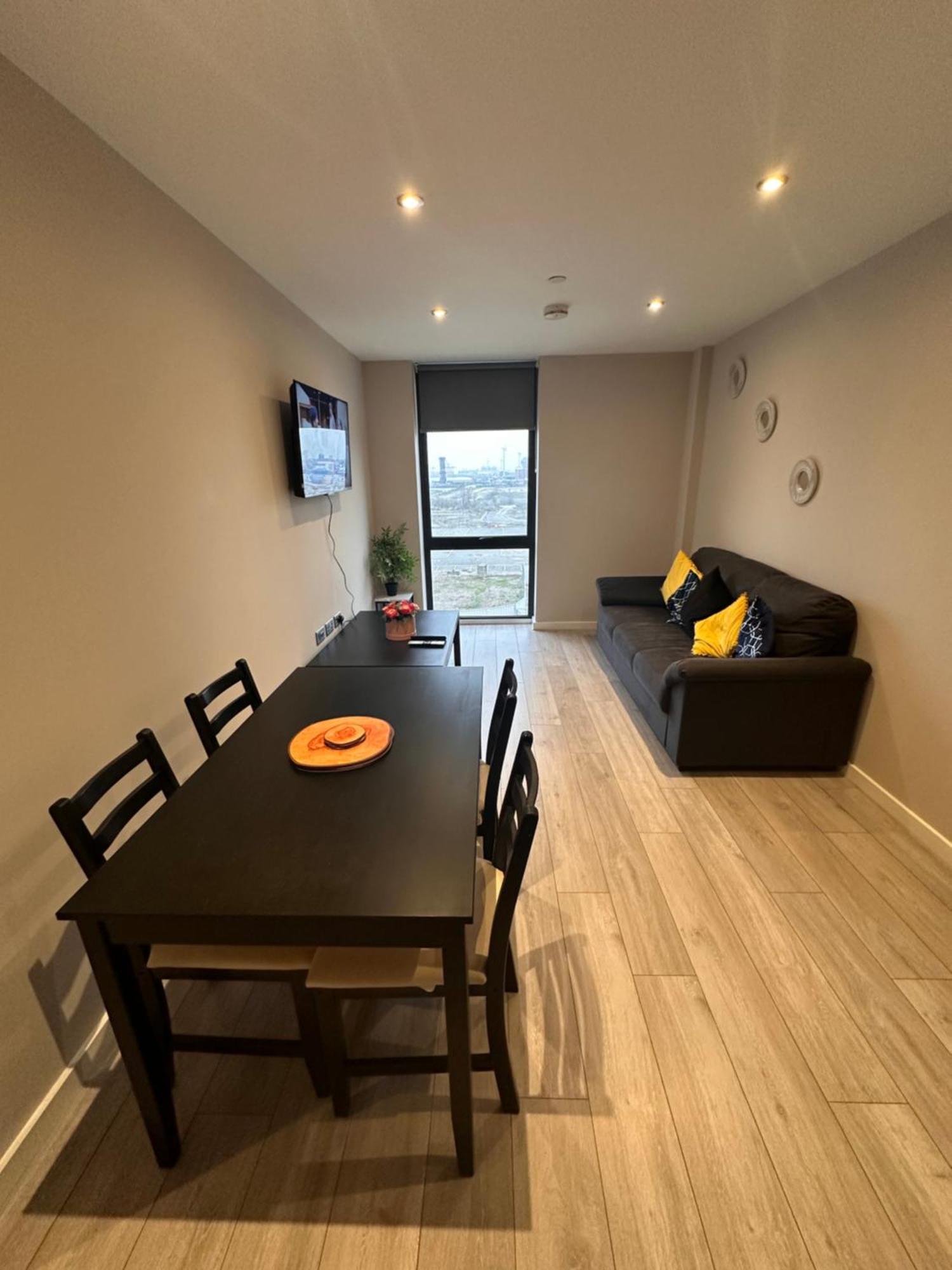 Park Central Liverpool Apartment Exterior foto